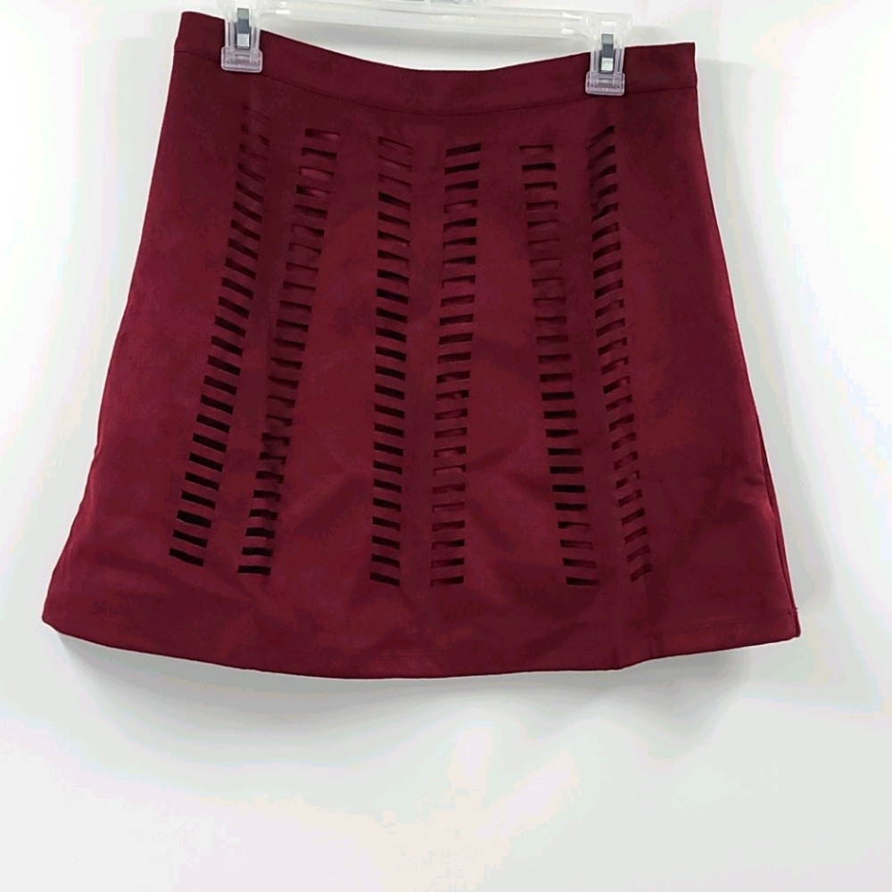 Romeo and Juliet maroon cutout skirt. Size medium